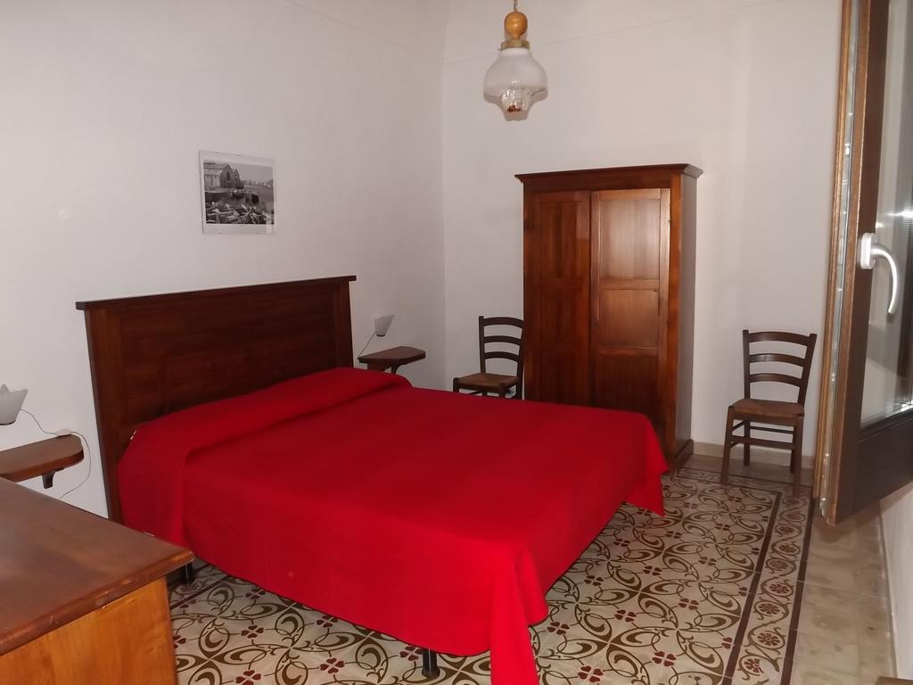 Il Giardino Ipogeo Apartment Favignana Ruang foto