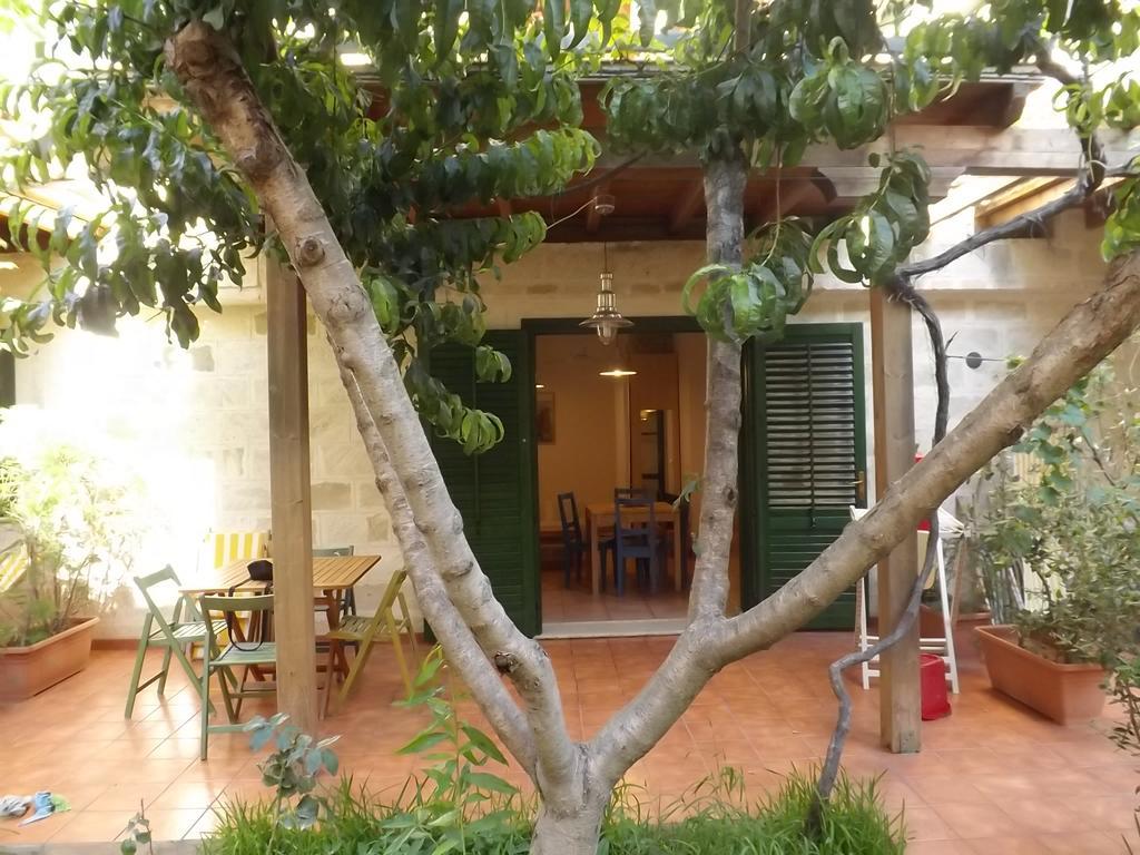 Il Giardino Ipogeo Apartment Favignana Bagian luar foto